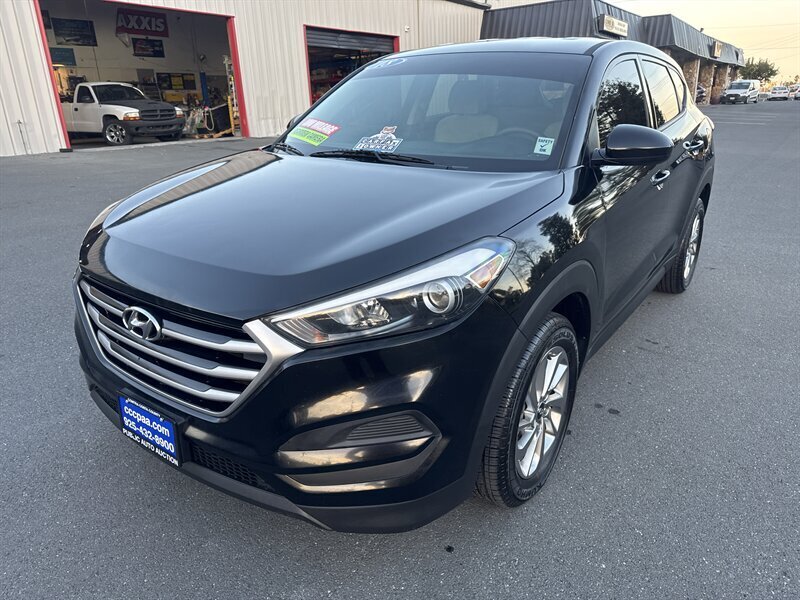 2018 Hyundai TUCSON SE  