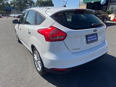 2017 Ford Focus SE   - Photo 17 - Pittsburg, CA 94565-2812
