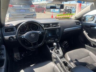 2017 Volkswagen Jetta 1.4T SE   - Photo 2 - Pittsburg, CA 94565-2812