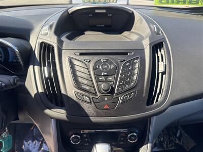 2016 Ford C-MAX Hybrid SE - Photo 8 - Pittsburg, CA 94565-2812