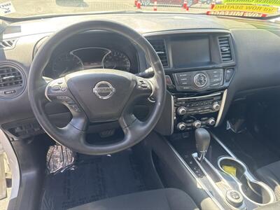 2020 Nissan Pathfinder S   - Photo 7 - Pittsburg, CA 94565
