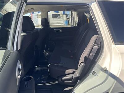 2020 Nissan Pathfinder S   - Photo 13 - Pittsburg, CA 94565