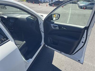 2020 Nissan Pathfinder S   - Photo 24 - Pittsburg, CA 94565