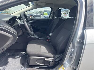 2017 Ford Focus SE - Photo 3 - Pittsburg, CA 94565