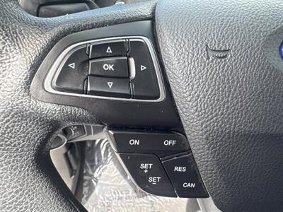 2017 Ford Focus SE - Photo 5 - Pittsburg, CA 94565