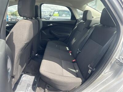 2017 Ford Focus SE - Photo 13 - Pittsburg, CA 94565