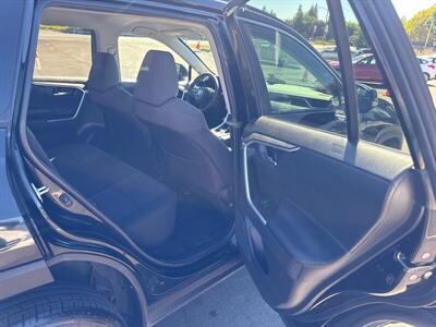 2021 Toyota RAV4 XLE   - Photo 23 - Pittsburg, CA 94565-2812