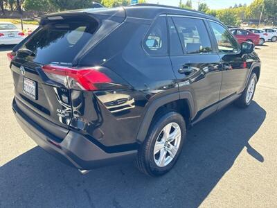 2021 Toyota RAV4 XLE   - Photo 21 - Pittsburg, CA 94565-2812