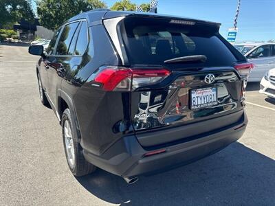 2021 Toyota RAV4 XLE   - Photo 18 - Pittsburg, CA 94565-2812