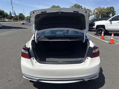 2016 Honda Accord Sport   - Photo 19 - Pittsburg, CA 94565-2812