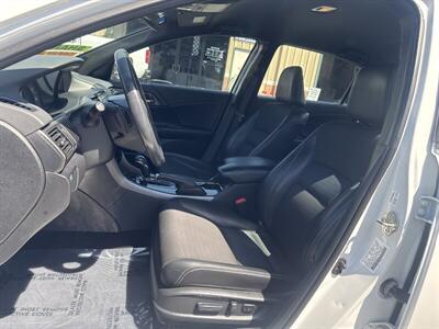 2016 Honda Accord Sport   - Photo 2 - Pittsburg, CA 94565-2812