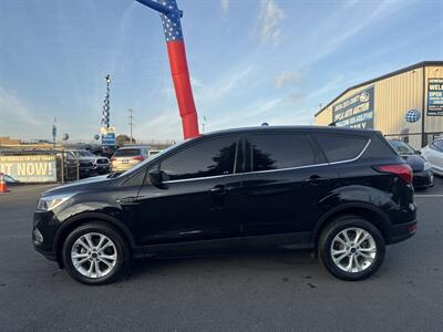 2019 Ford Escape SE   - Photo 16 - Pittsburg, CA 94565-2812