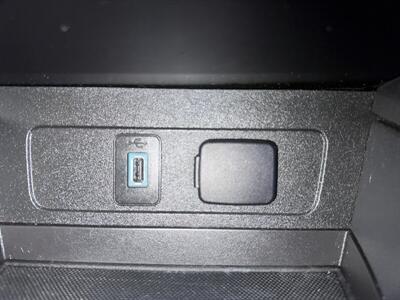 2019 Ford Escape SE   - Photo 12 - Pittsburg, CA 94565-2812