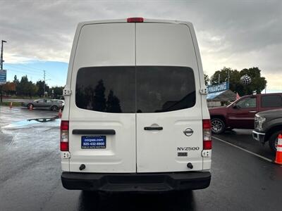 2012 Nissan NV 2500 HD S   - Photo 16 - Pittsburg, CA 94565-2812