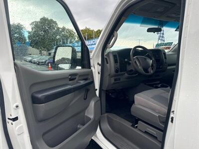 2012 Nissan NV 2500 HD S   - Photo 8 - Pittsburg, CA 94565-2812