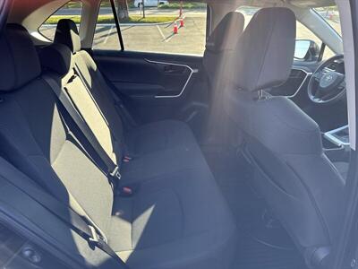 2024 Toyota RAV4 LE   - Photo 23 - Pittsburg, CA 94565-2812