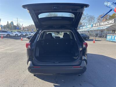 2024 Toyota RAV4 LE   - Photo 20 - Pittsburg, CA 94565-2812