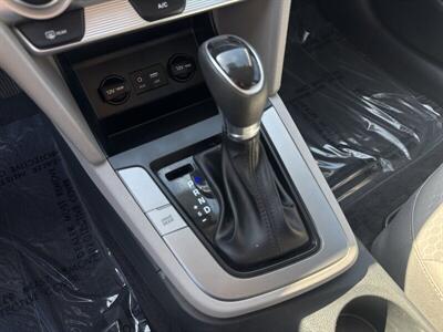 2019 Hyundai ELANTRA SE - Photo 9 - Pittsburg, CA 94565