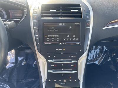 2016 Lincoln MKZ Hybrid   - Photo 9 - Pittsburg, CA 94565-2812