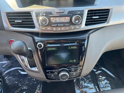 2015 Honda Odyssey EX-L w/Navi   - Photo 12 - Pittsburg, CA 94565-2812