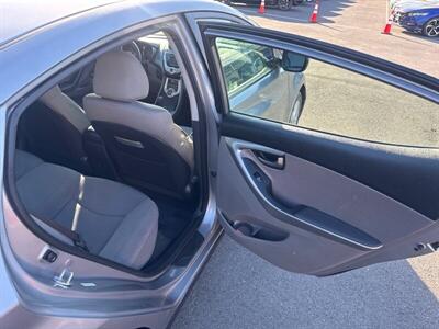 2011 Hyundai ELANTRA GLS   - Photo 21 - Pittsburg, CA 94565-2812