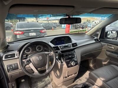 2011 Honda Odyssey EX-L   - Photo 2 - Pittsburg, CA 94565-2812