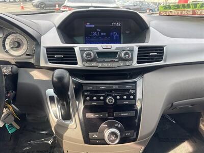 2011 Honda Odyssey EX-L   - Photo 8 - Pittsburg, CA 94565-2812