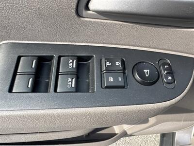 2011 Honda Odyssey EX-L   - Photo 15 - Pittsburg, CA 94565-2812