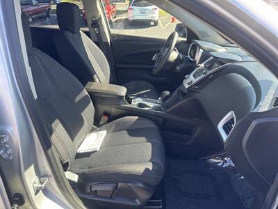 2017 Chevrolet Equinox LS   - Photo 25 - Pittsburg, CA 94565-2812