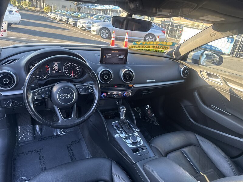 2017 Audi A3 2.0T quattro Premium  