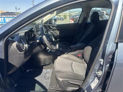 2015 Mazda Mazda3 i Sport - Photo 4 - Pittsburg, CA 94565
