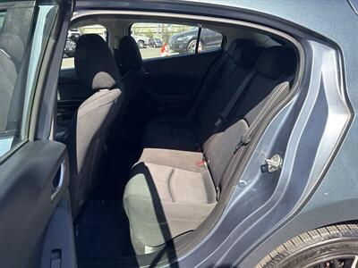 2015 Mazda Mazda3 i Sport - Photo 13 - Pittsburg, CA 94565