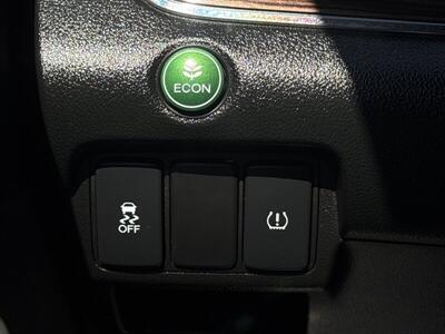 2015 Honda CR-V EX-L w/Navi   - Photo 14 - Pittsburg, CA 94565-2812