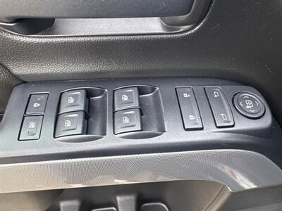 2018 Chevrolet Silverado 1500 LT Z71   - Photo 12 - Pittsburg, CA 94565-2812