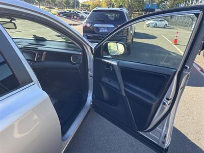2013 Toyota RAV4 Limited - Photo 27 - Pittsburg, CA 94565-2812