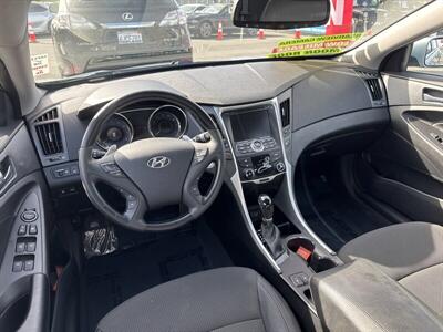 2013 Hyundai SONATA SE   - Photo 2 - Pittsburg, CA 94565