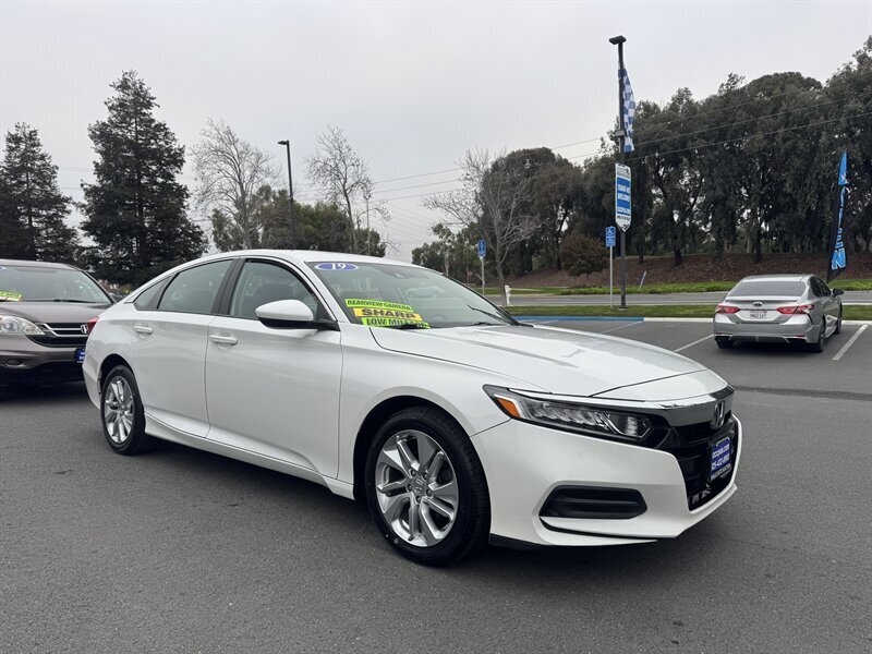 2019 Honda Accord LX  