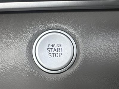 2023 Hyundai ELANTRA SEL - Photo 8 - Pittsburg, CA 94565-2812