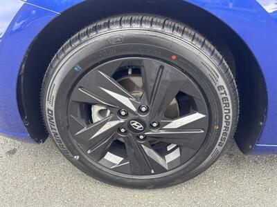 2023 Hyundai ELANTRA SEL - Photo 13 - Pittsburg, CA 94565-2812
