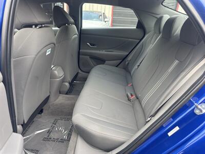 2023 Hyundai ELANTRA SEL - Photo 15 - Pittsburg, CA 94565-2812