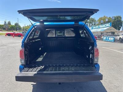 2018 Toyota Tacoma TRD Sport   - Photo 25 - Pittsburg, CA 94565-2812