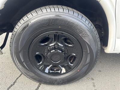 2014 Chevrolet Express 2500 - Photo 9 - Pittsburg, CA 94565-2812