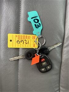 2014 Chevrolet Express 2500 - Photo 17 - Pittsburg, CA 94565-2812