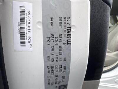 2017 Chrysler Pacifica Hybrid Touring Plus   - Photo 32 - Pittsburg, CA 94565