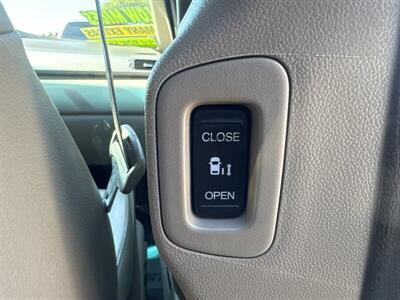 2012 Honda Odyssey EX-L w/Navi - Photo 33 - Pittsburg, CA 94565-2812
