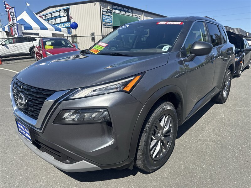 2023 Nissan Rogue S  