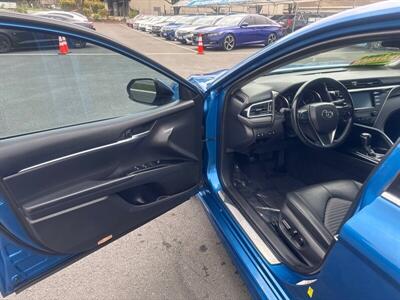 2018 Toyota Camry SE   - Photo 3 - Pittsburg, CA 94565-2812