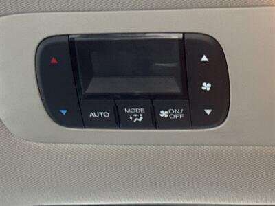2012 Honda Odyssey Touring   - Photo 19 - Pittsburg, CA 94565-2812