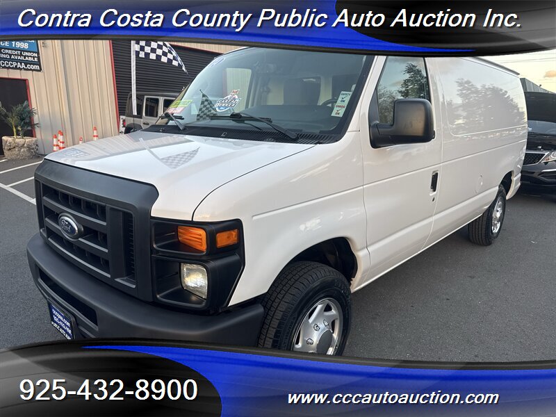 2014 Ford E-Series Econoline Van Commercial