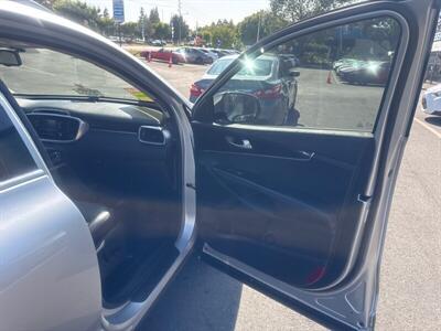 2016 Kia Sorento EX Plus V6   - Photo 26 - Pittsburg, CA 94565-2812